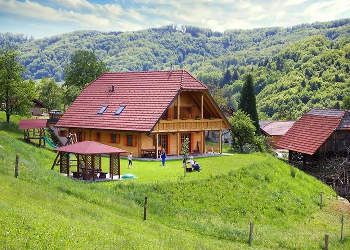 Farm Stay Pirc